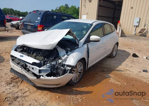 2016 Ford Focus Titanium from USA, damaged, VIN 1FADP3N28GL307942